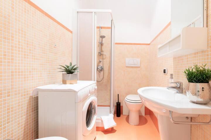 Elegant Aparment Vittorio City Center Рим Екстериор снимка