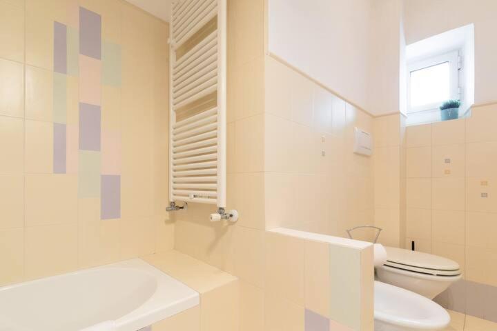Elegant Aparment Vittorio City Center Рим Екстериор снимка