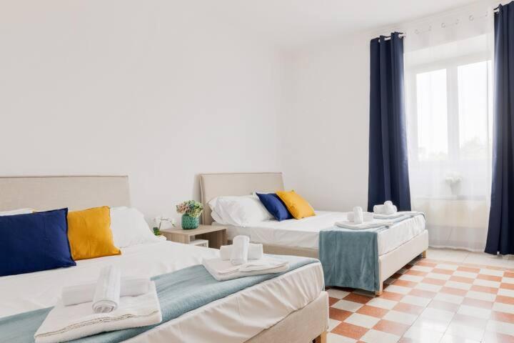 Elegant Aparment Vittorio City Center Рим Екстериор снимка